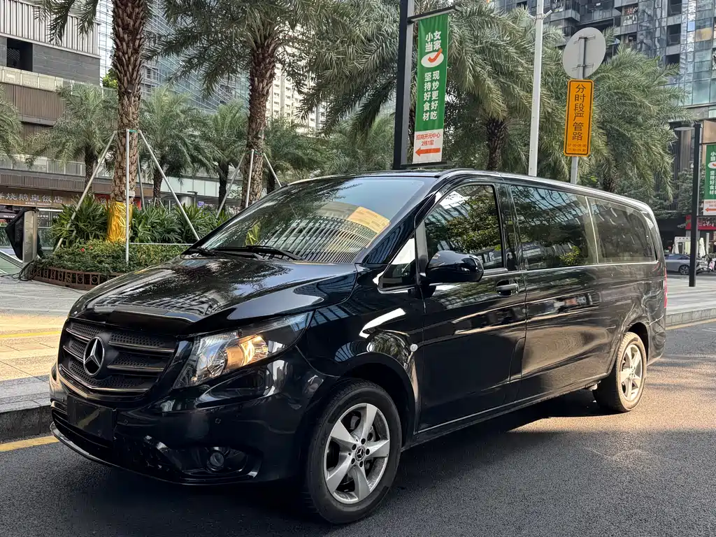 MERCEDES-BENZ VITO
