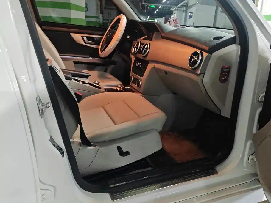 Mercedes-Benz GLK 2013 GLK 300 4MATIC