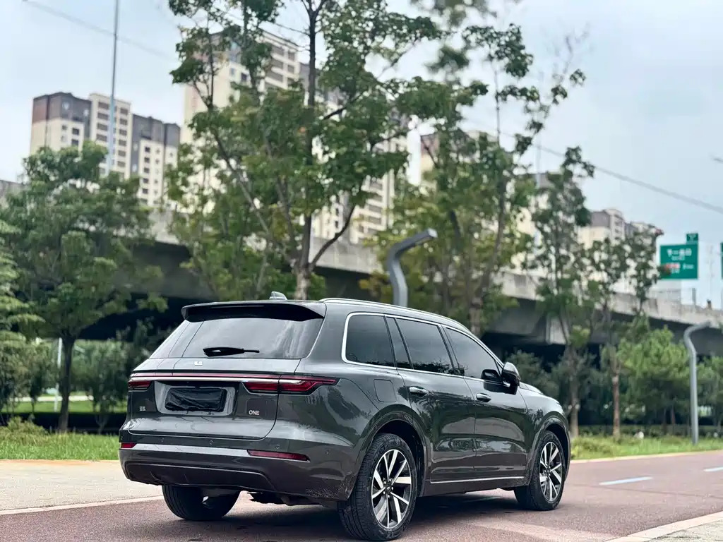 Li Auto Li ONE — миниатюра 4
