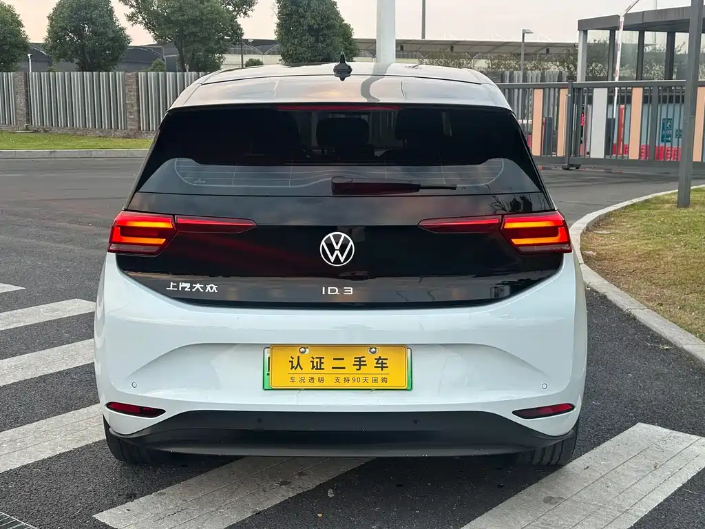 Volkswagen ID.3 — миниатюра 6