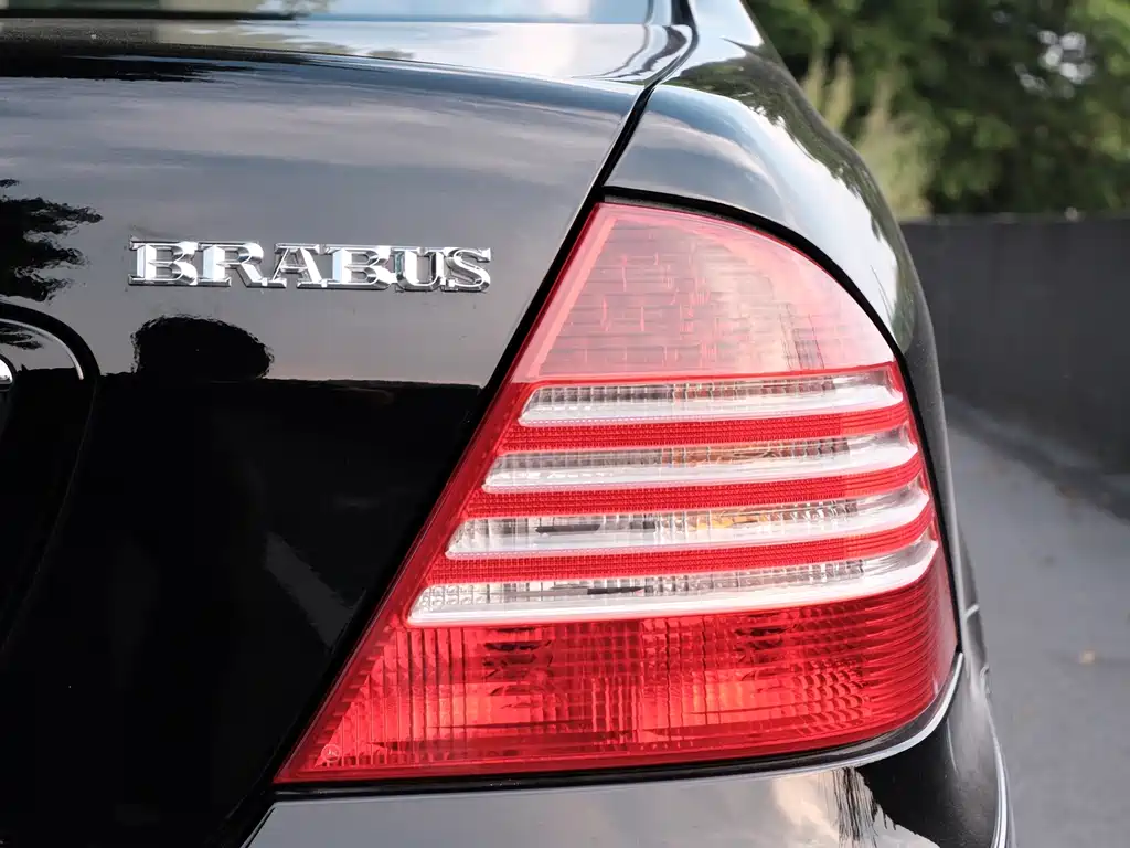 Mercedes-Benz S-Class — миниатюра 17