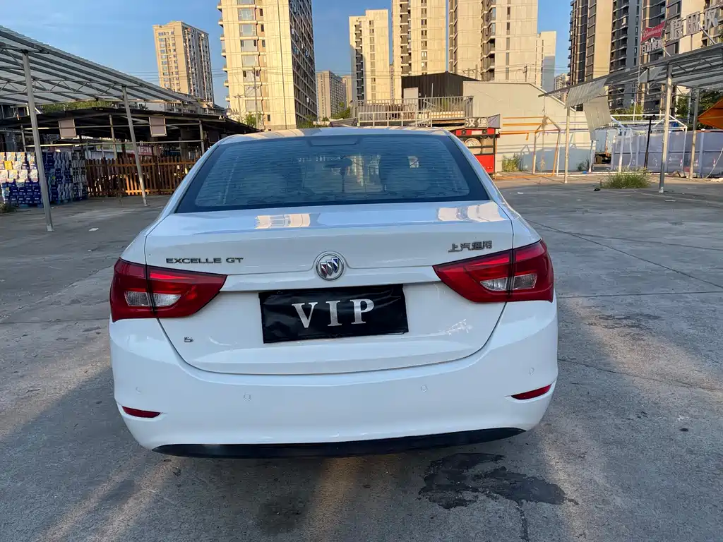 Buick Excelle — миниатюра 6