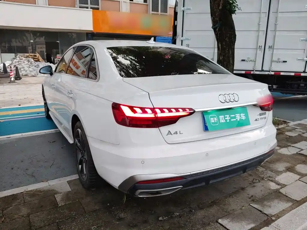 Audi A4L — миниатюра 5