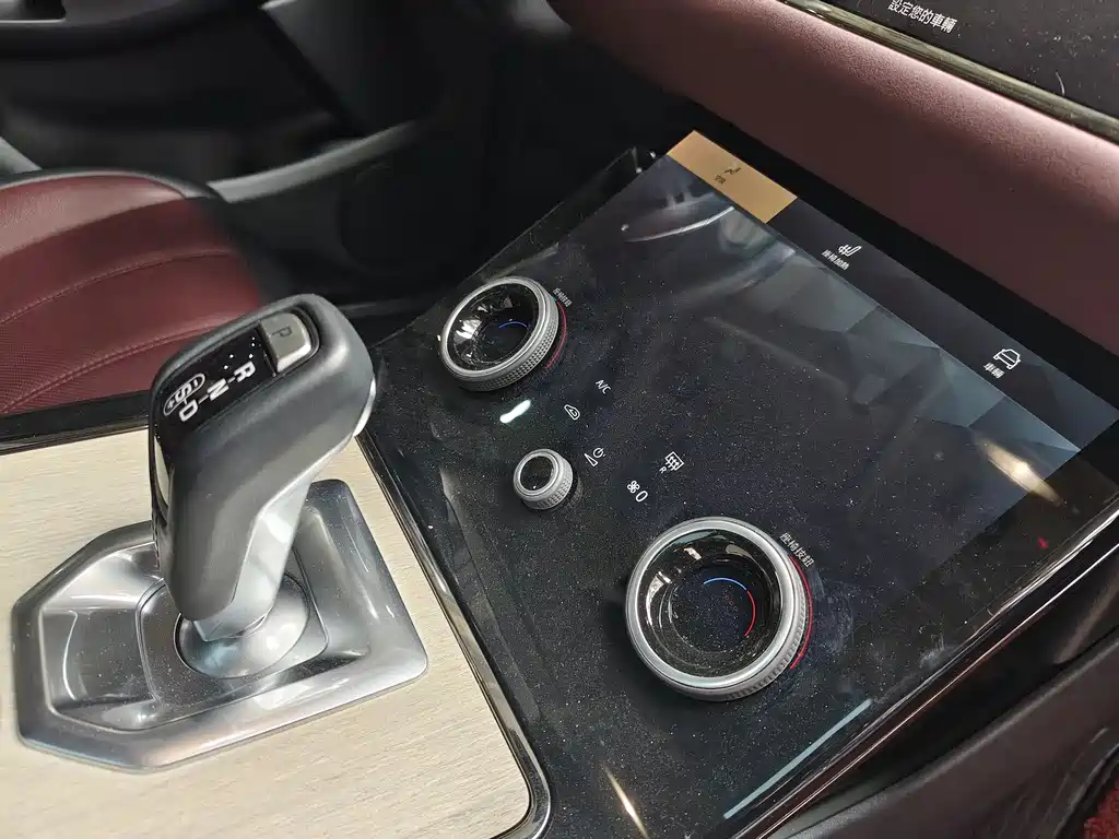 LAND ROVER RANGE ROVER AURORA