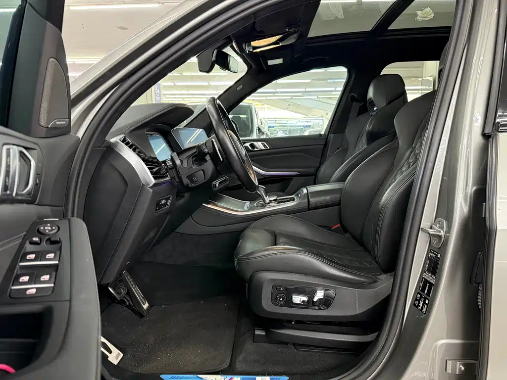 BMW X5 M — миниатюра 5