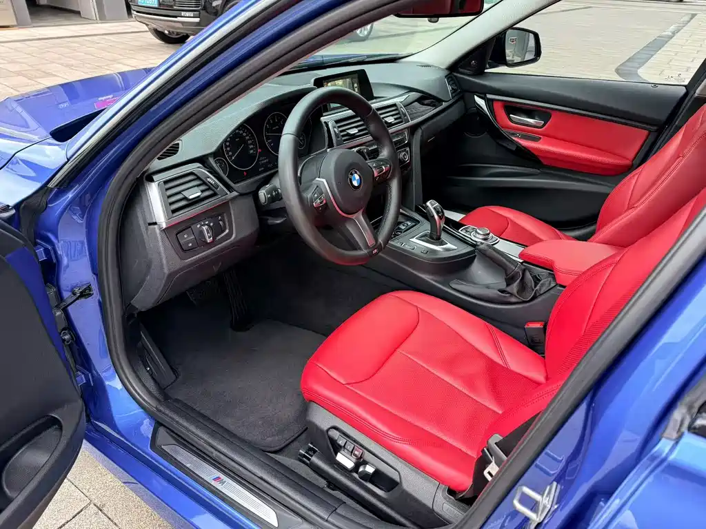 BMW 3 Series — миниатюра 4
