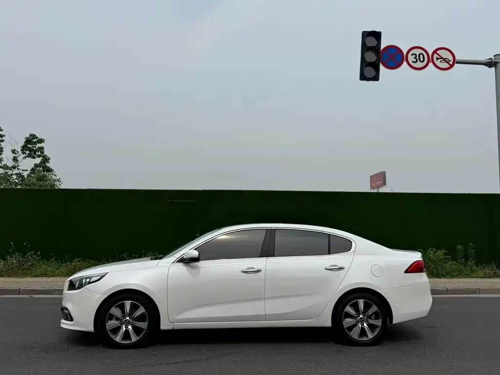 Kia K4 — миниатюра 7
