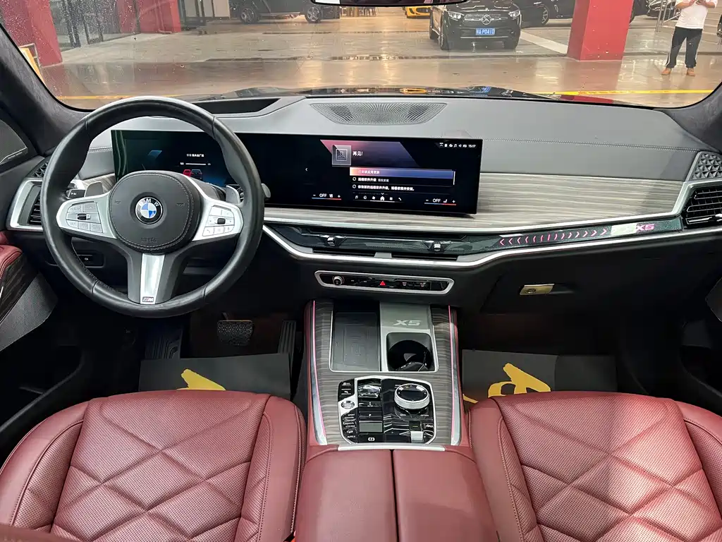 BMW X5 — миниатюра 11