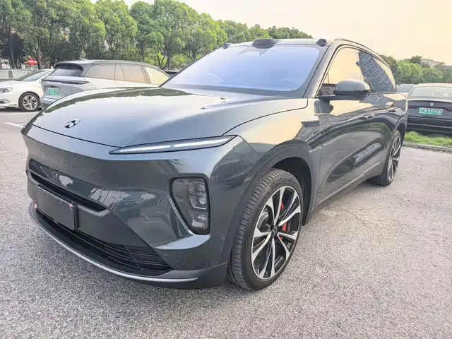 2023 Nio ES8