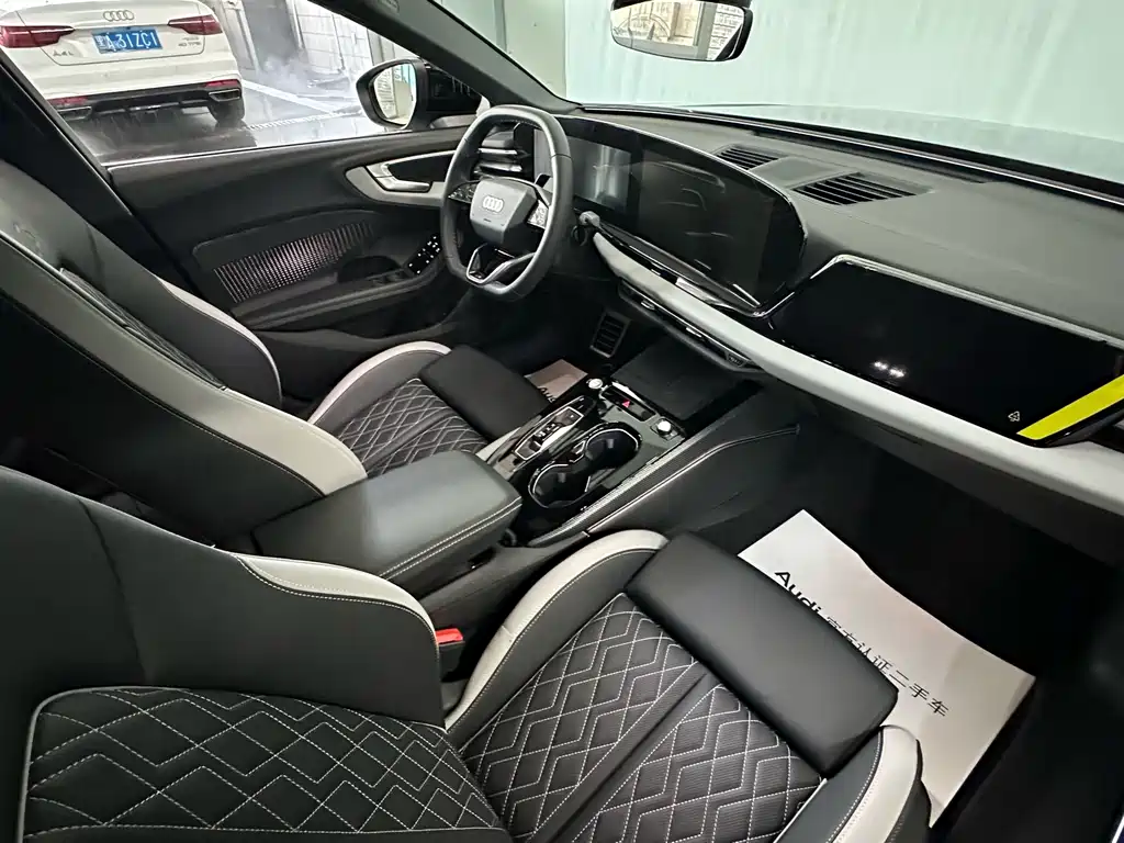 Audi A5L 2026 2.0T Sport Plus