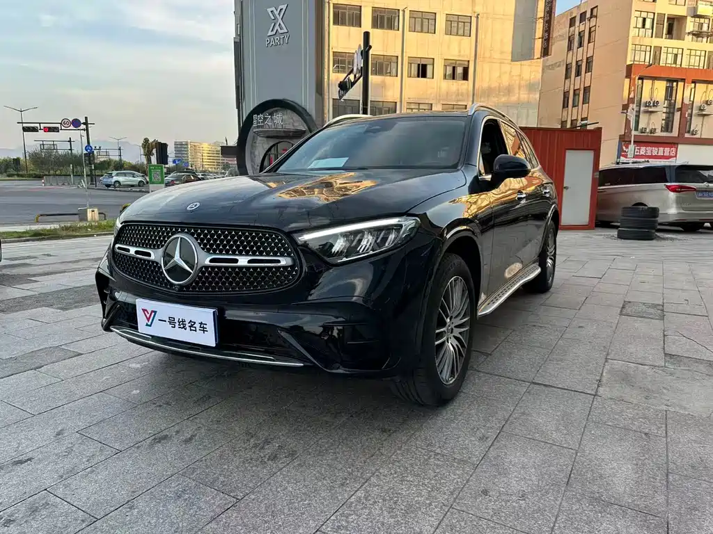 Mercedes-Benz GLC 2024 GLC 300 L 4MATIC 5 мест