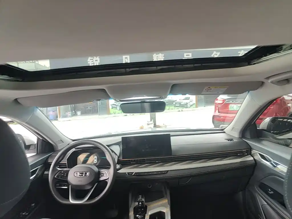 Geely L HiP — миниатюра 18