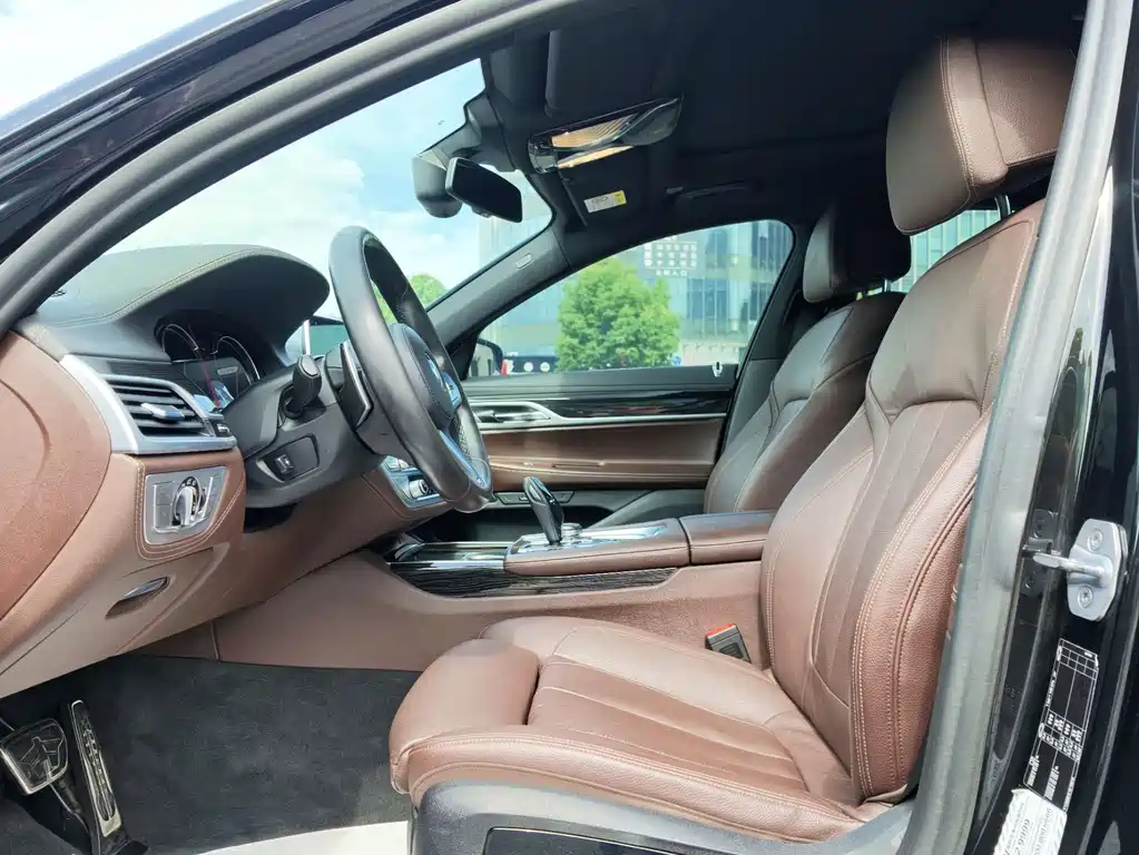 BMW 7 Series 7 2018 730Li Lead M Sport