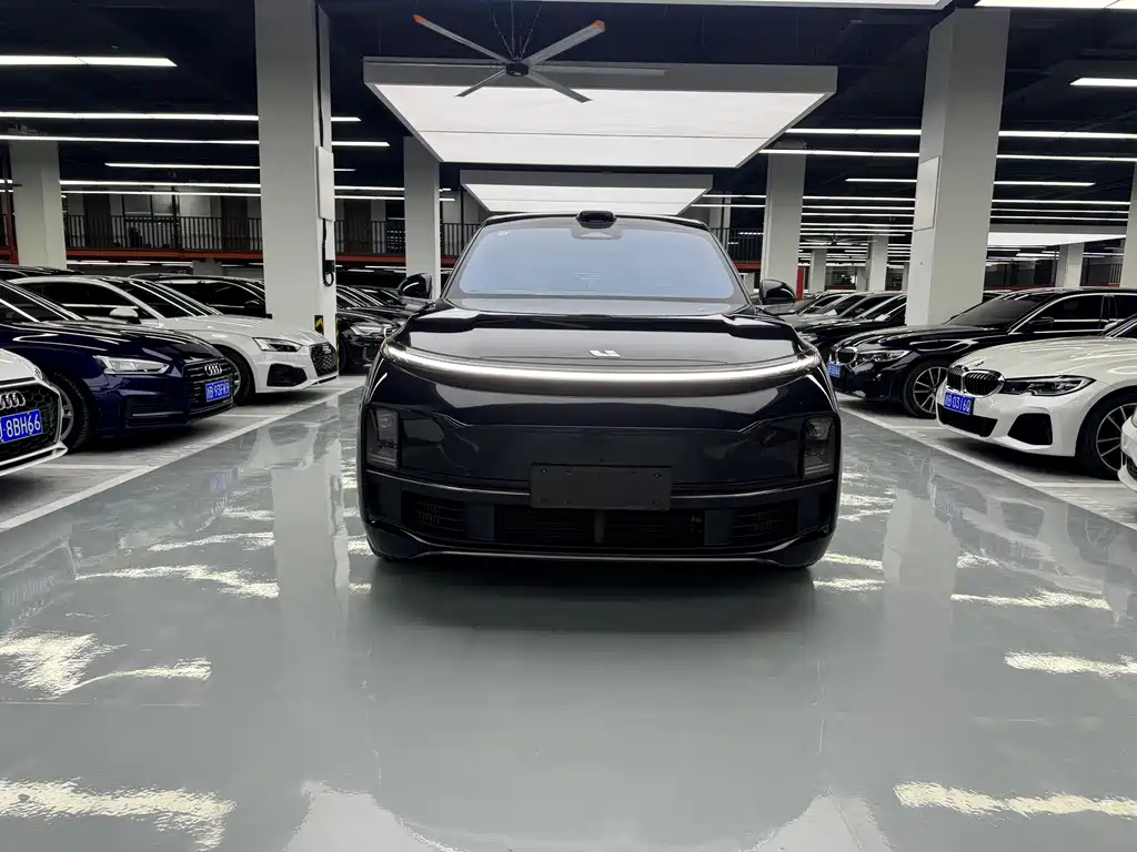 Li Auto Li L8 — миниатюра 2
