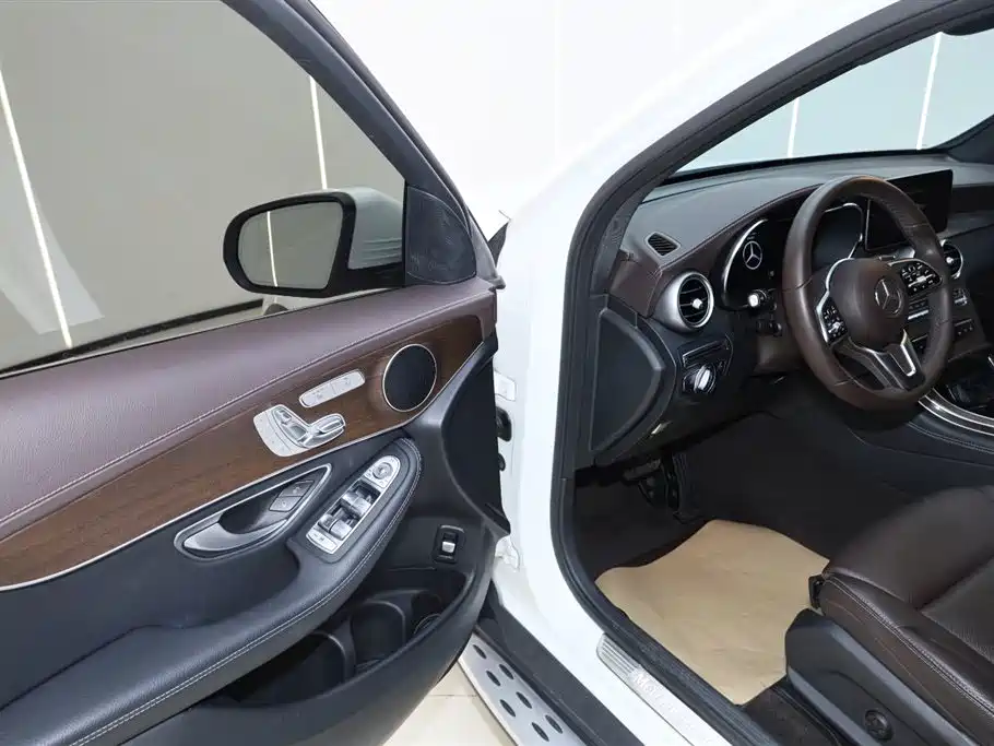 Mercedes-Benz GLC 2021 GLC 260 L 4MATIC Luxury