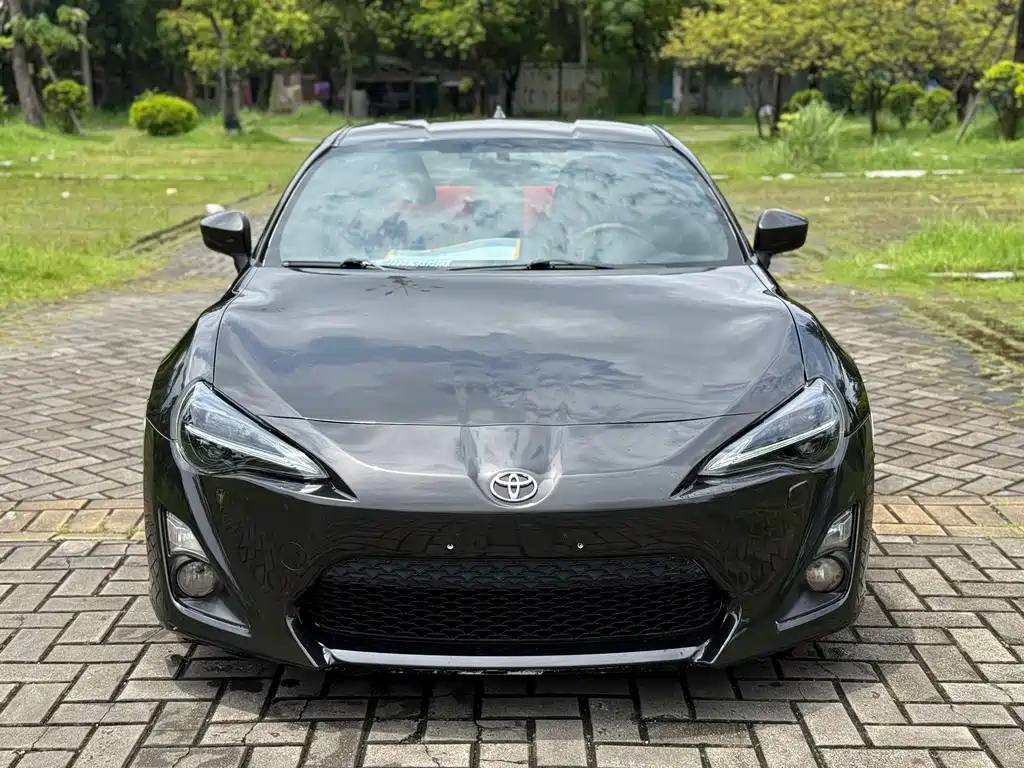 Toyota 86 2.0L Auto Luxury Type, фото 2
