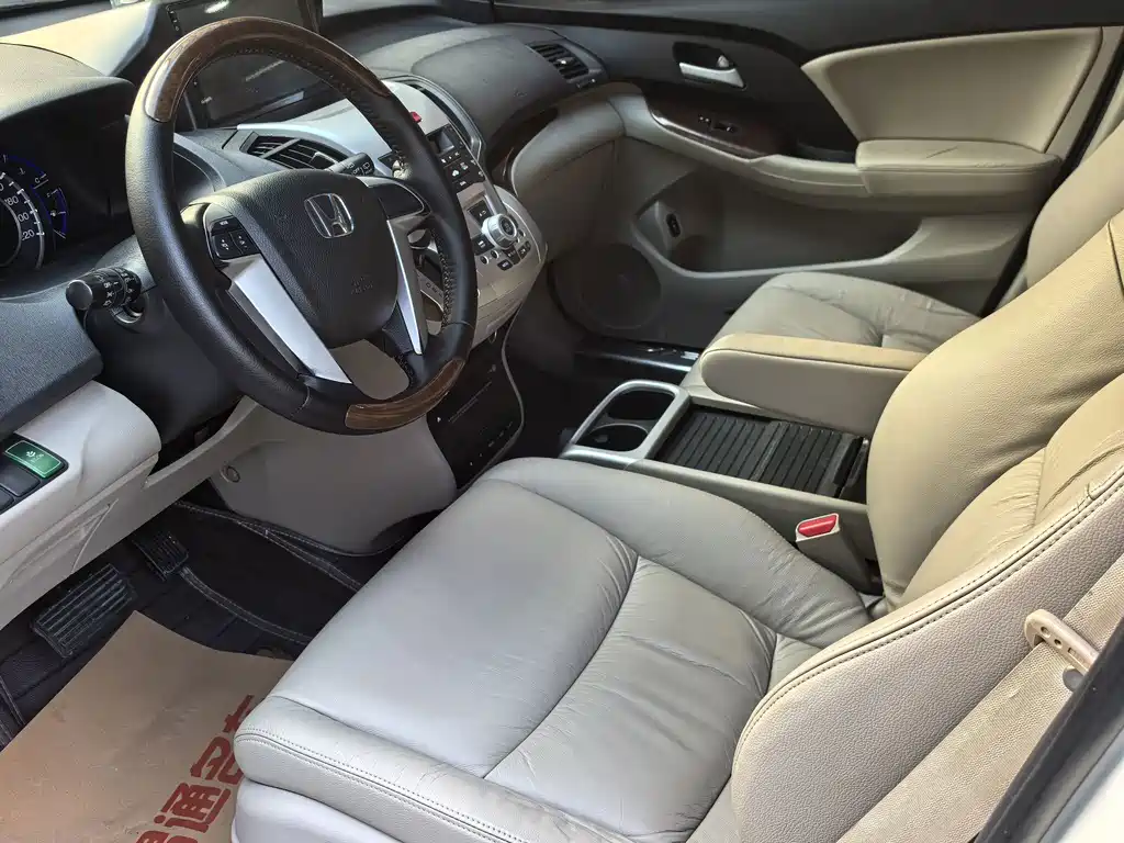 Honda Odyssey — миниатюра 9