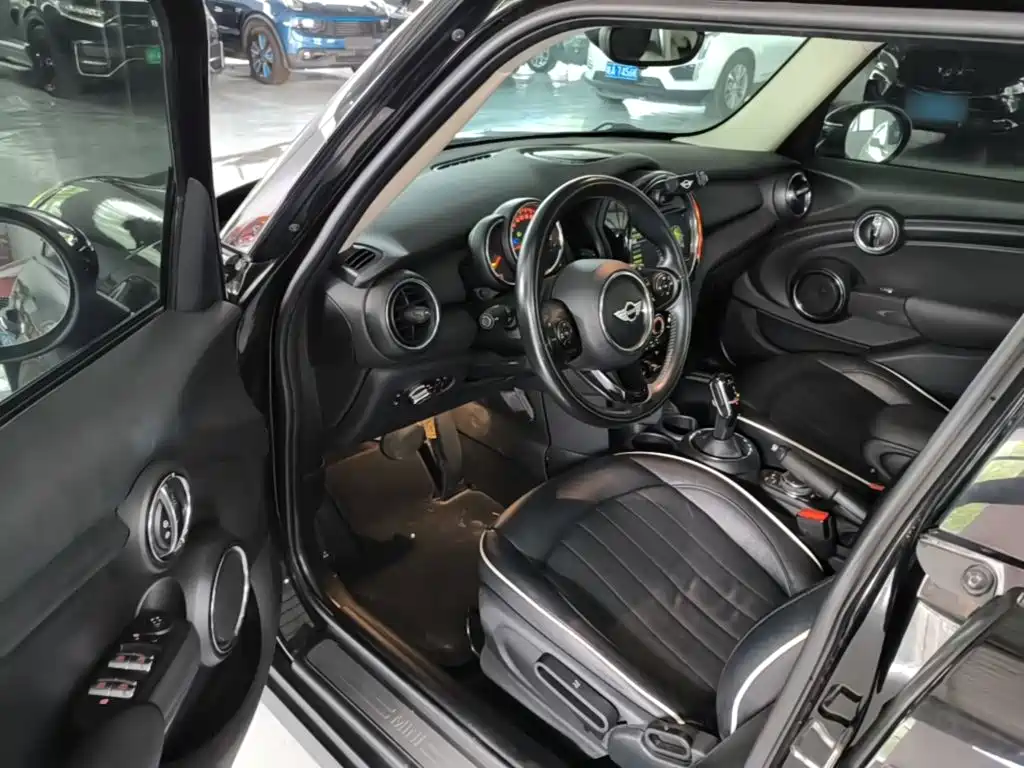 MINI Mini — миниатюра 16