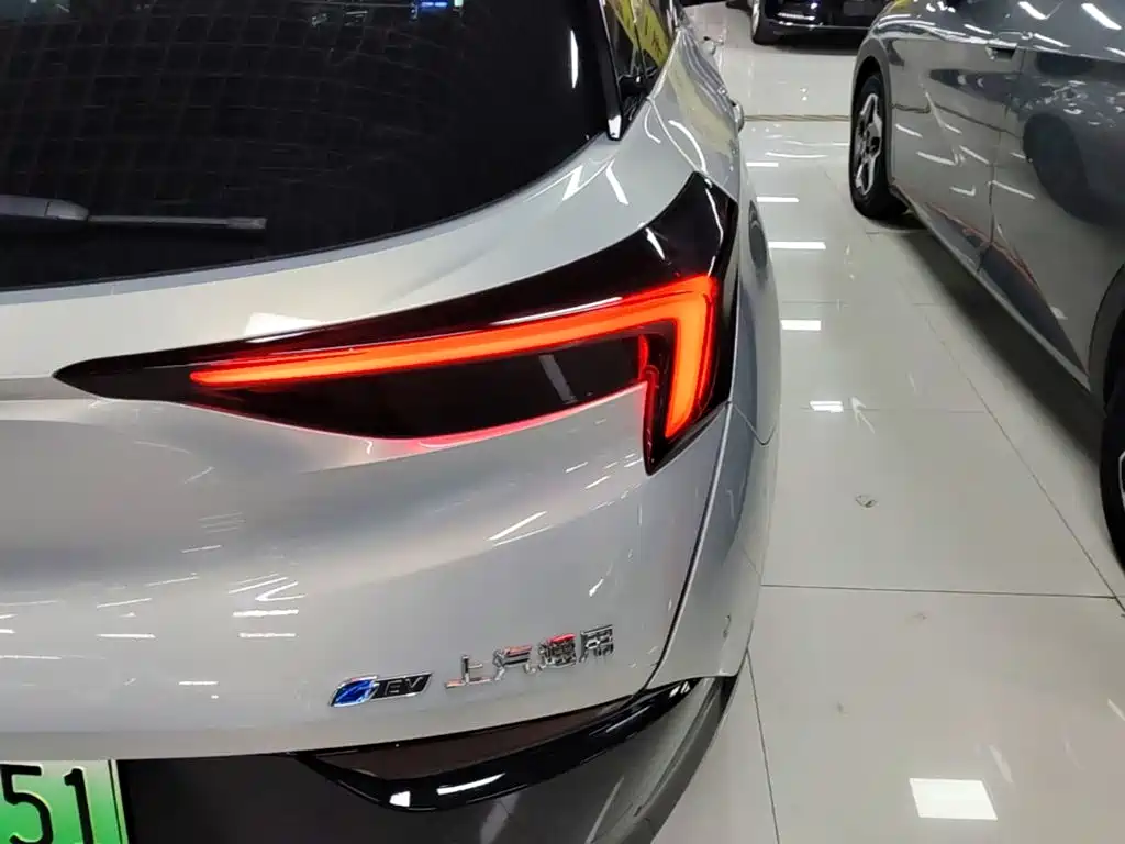 Buick Velite 6 — миниатюра 8