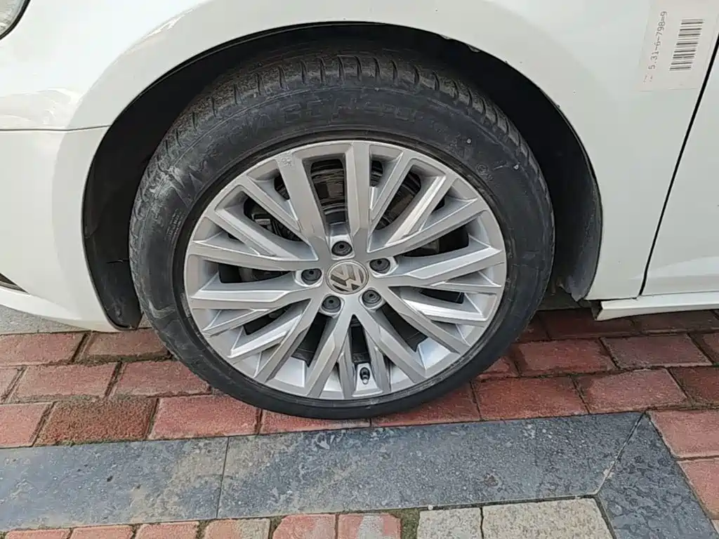 Volkswagen CC — миниатюра 23