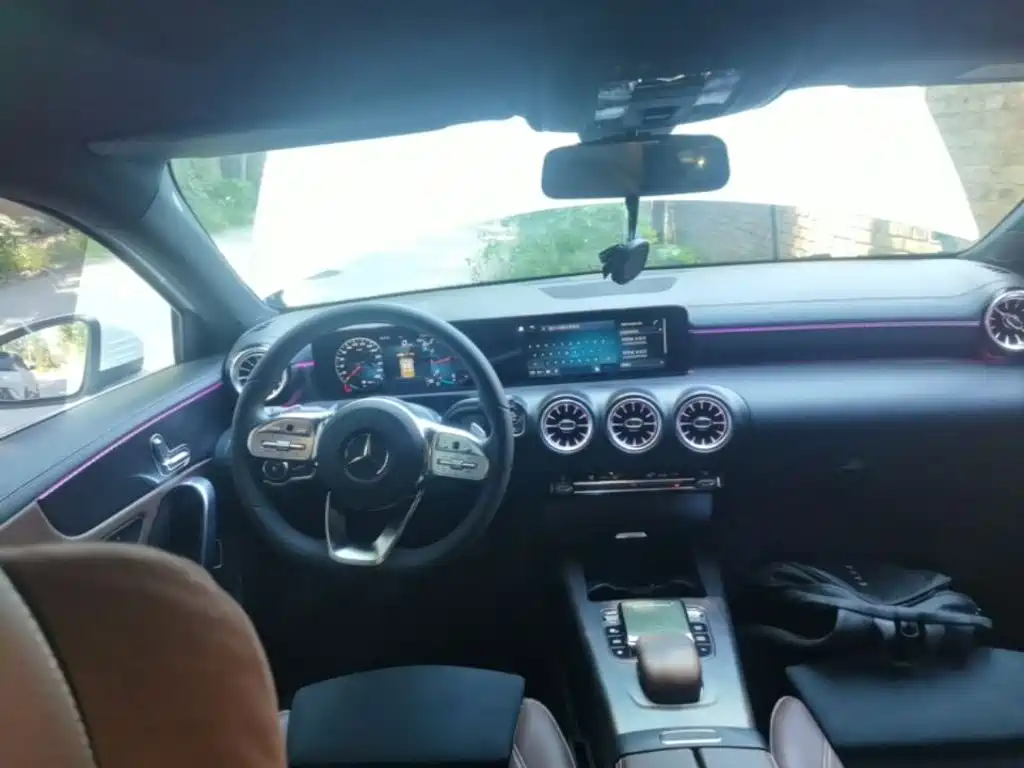 Mercedes-Benz A-Class — миниатюра 11