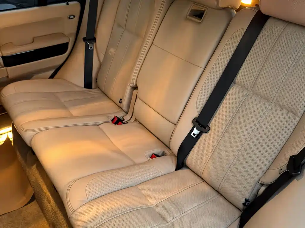 Land Rover Range Rover — миниатюра 6