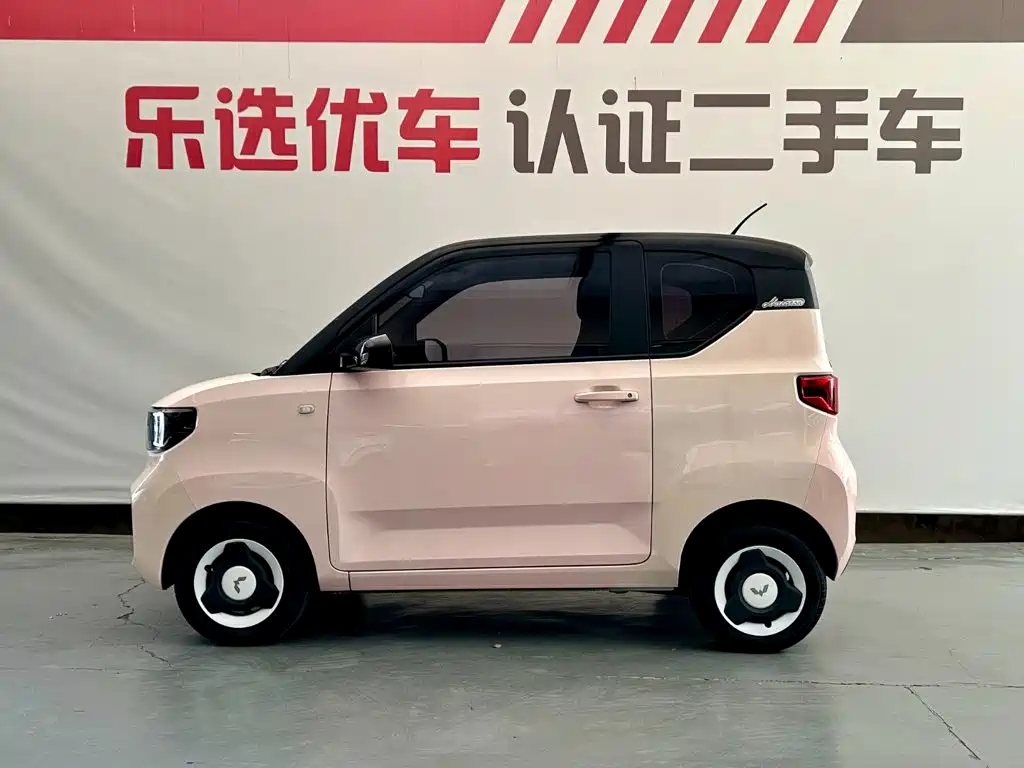 Wuling MINIEV — миниатюра 3