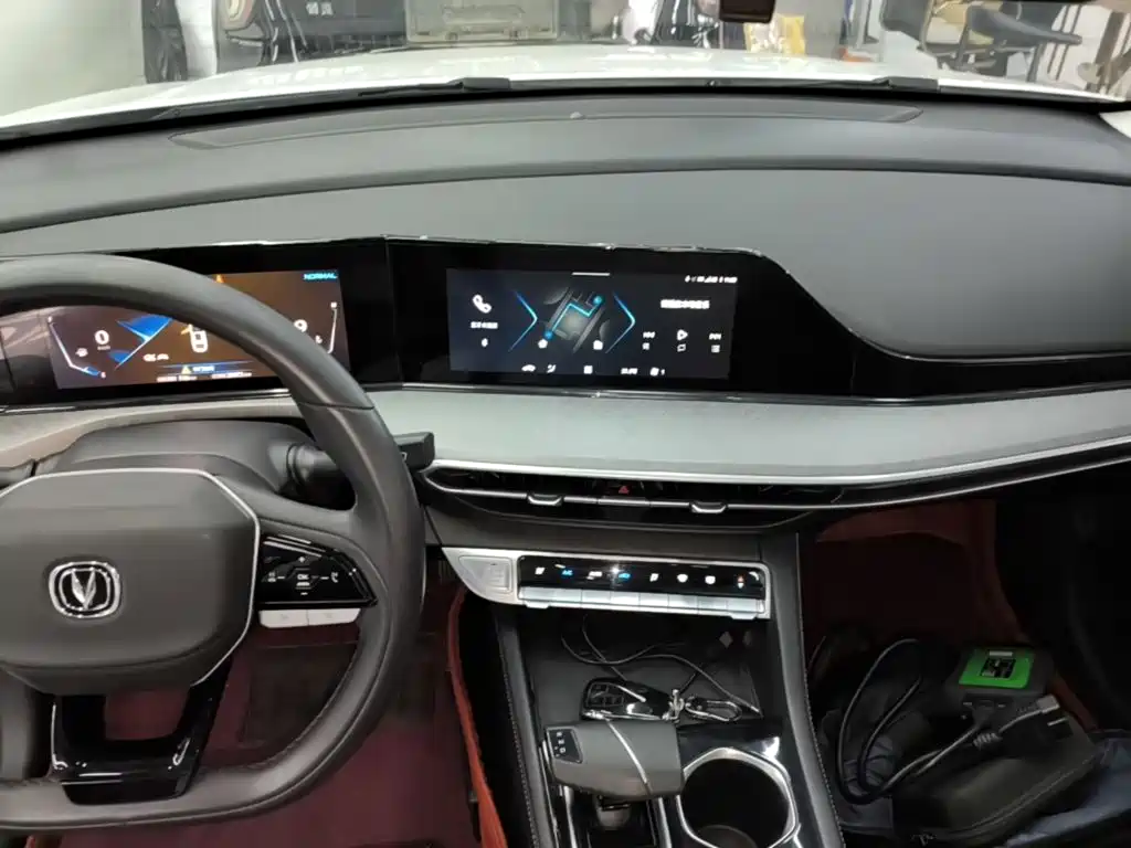 Changan Eado — миниатюра 10
