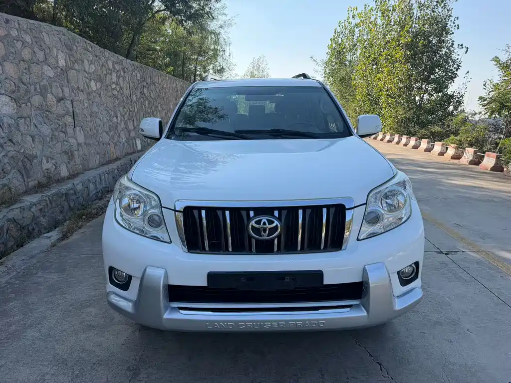 Toyota Prado — миниатюра 3
