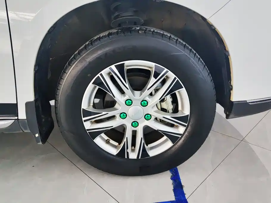 Haval M6 — миниатюра 6