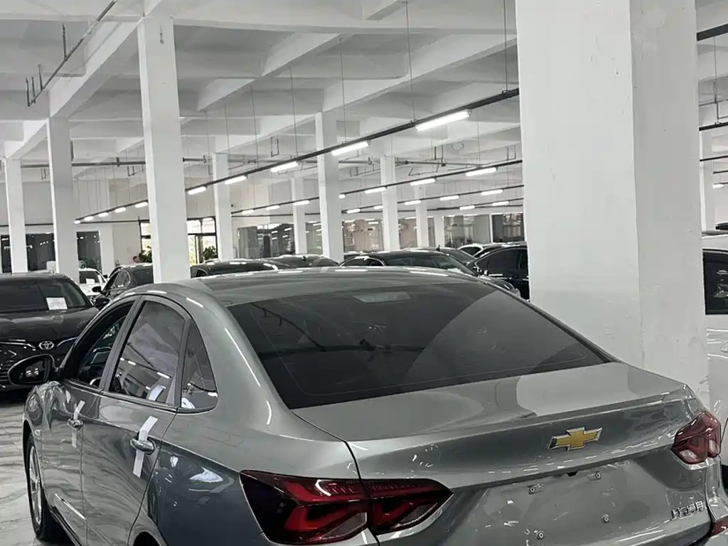 Chevrolet Monza — миниатюра 9