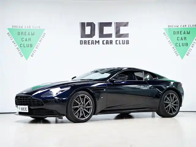 ASTON MARTIN  DB11 2017