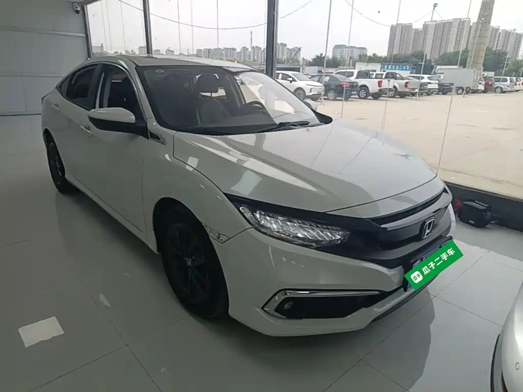 Honda Civic — миниатюра 4