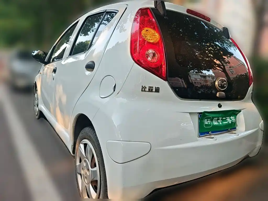 BYD F0 — миниатюра 4