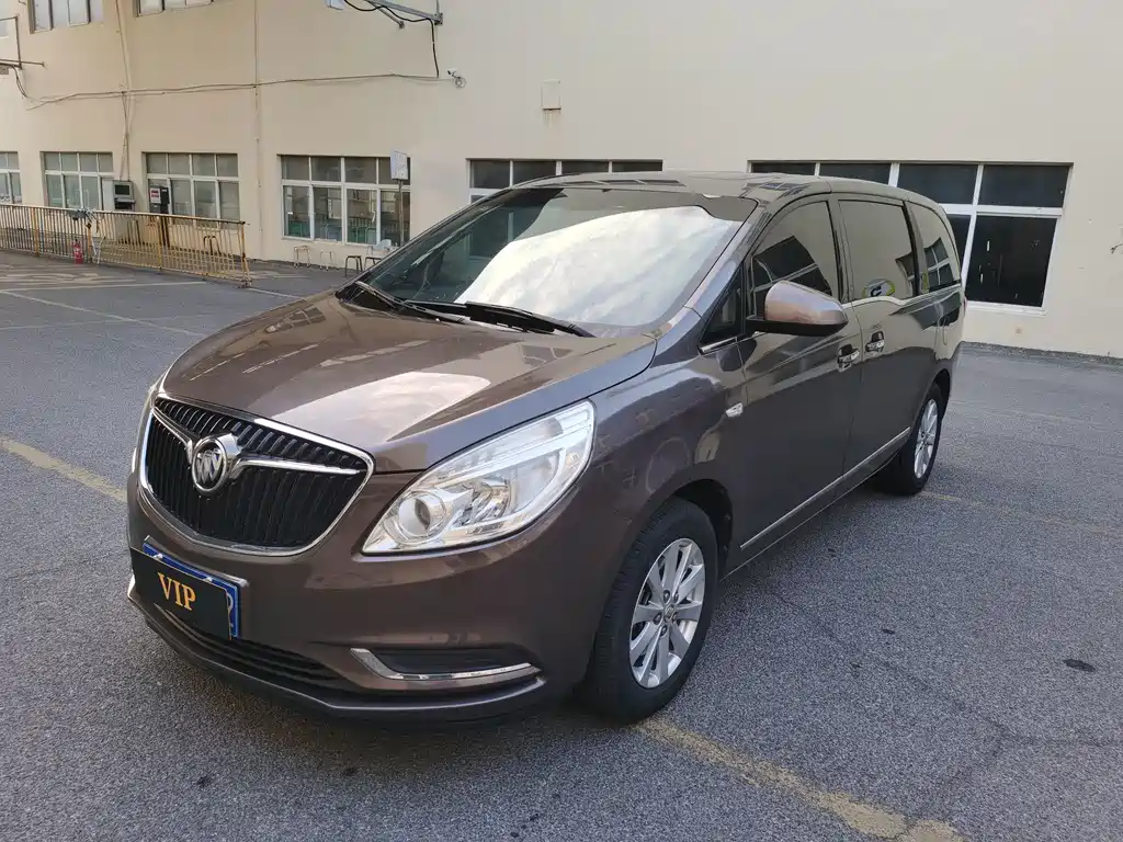 Buick GL8 — миниатюра 2