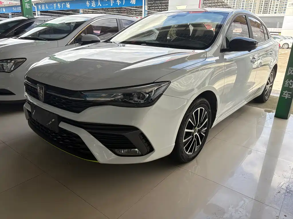 Roewe i5