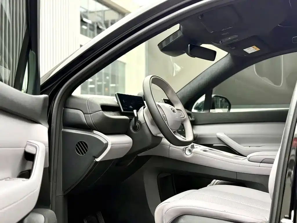 NIO EC6 — миниатюра 4
