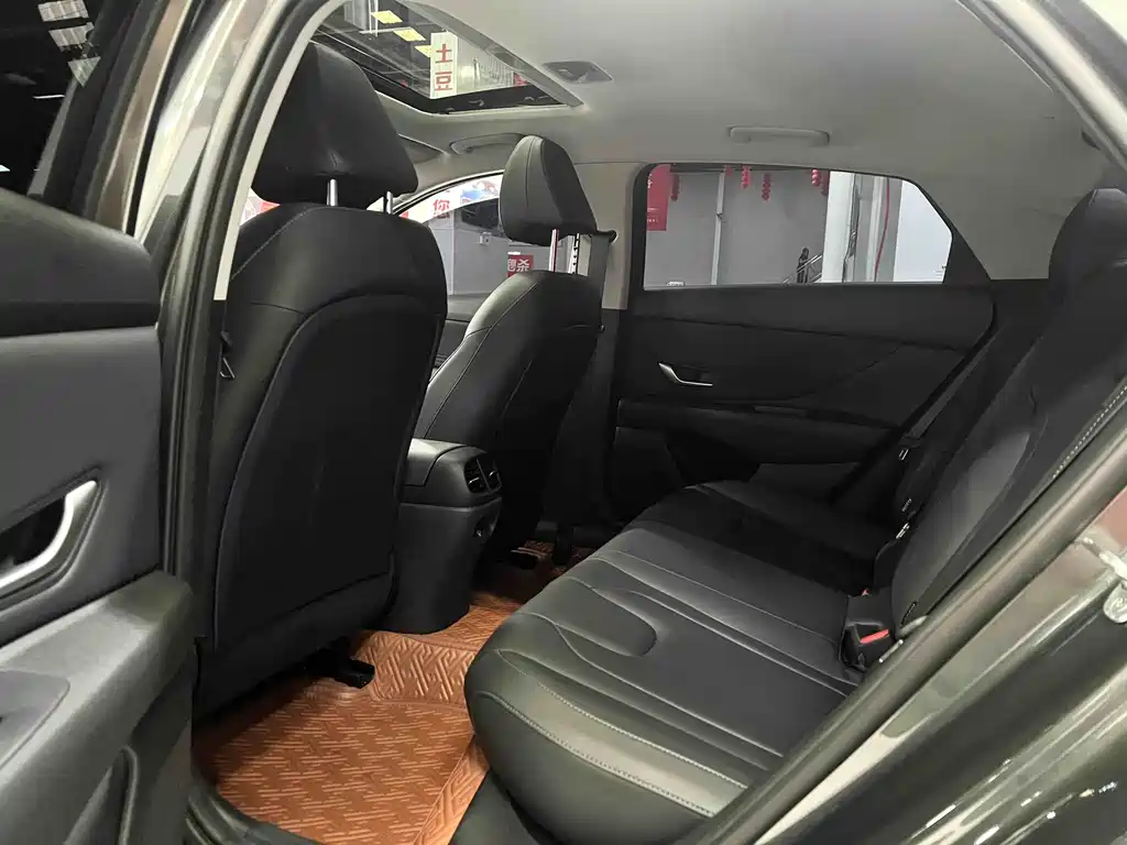 Hyundai Elantra 2023 1.5L CVT GLX Elite