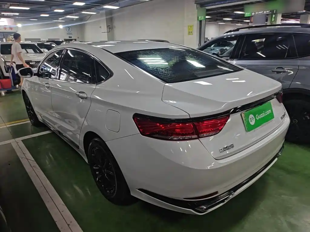 Geely Borui Hybrid — миниатюра 5