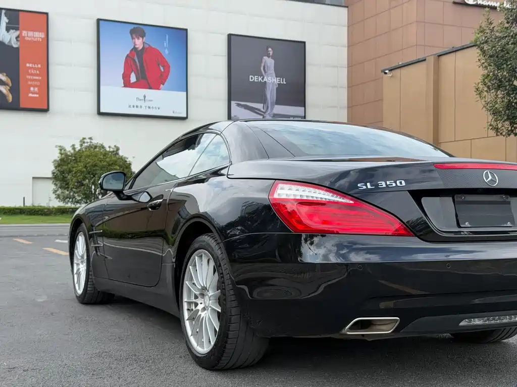 Mercedes-Benz SL-Class — миниатюра 15
