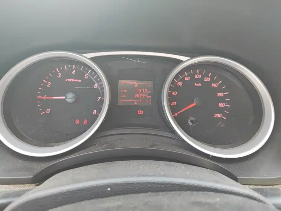 Wuling Hongguang — миниатюра 14