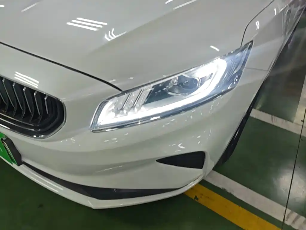Geely Borui Hybrid — миниатюра 24