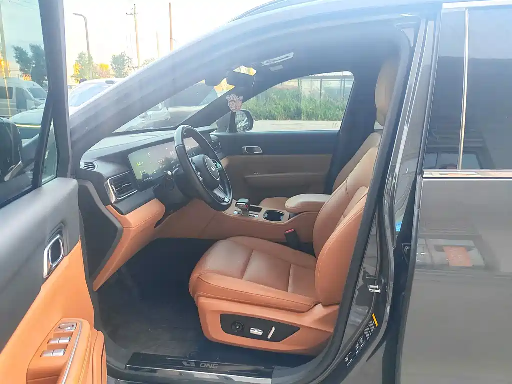 Li Auto Li ONE — миниатюра 5