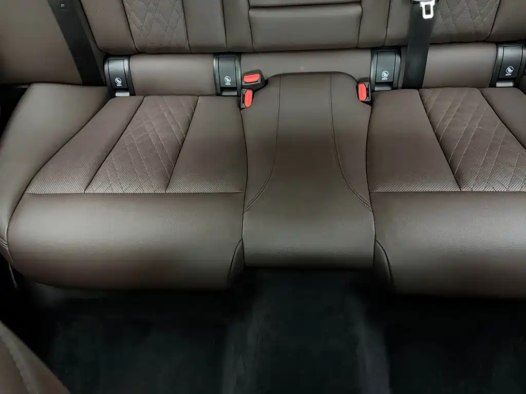 BMW 3 Series — миниатюра 9
