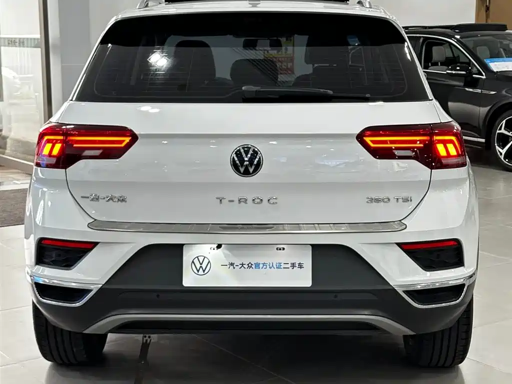 Volkswagen T-Roc — миниатюра 17