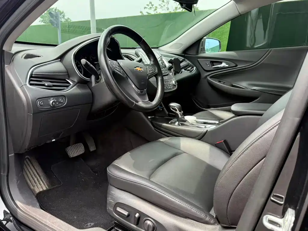 Chevrolet Malibu XL — миниатюра 8