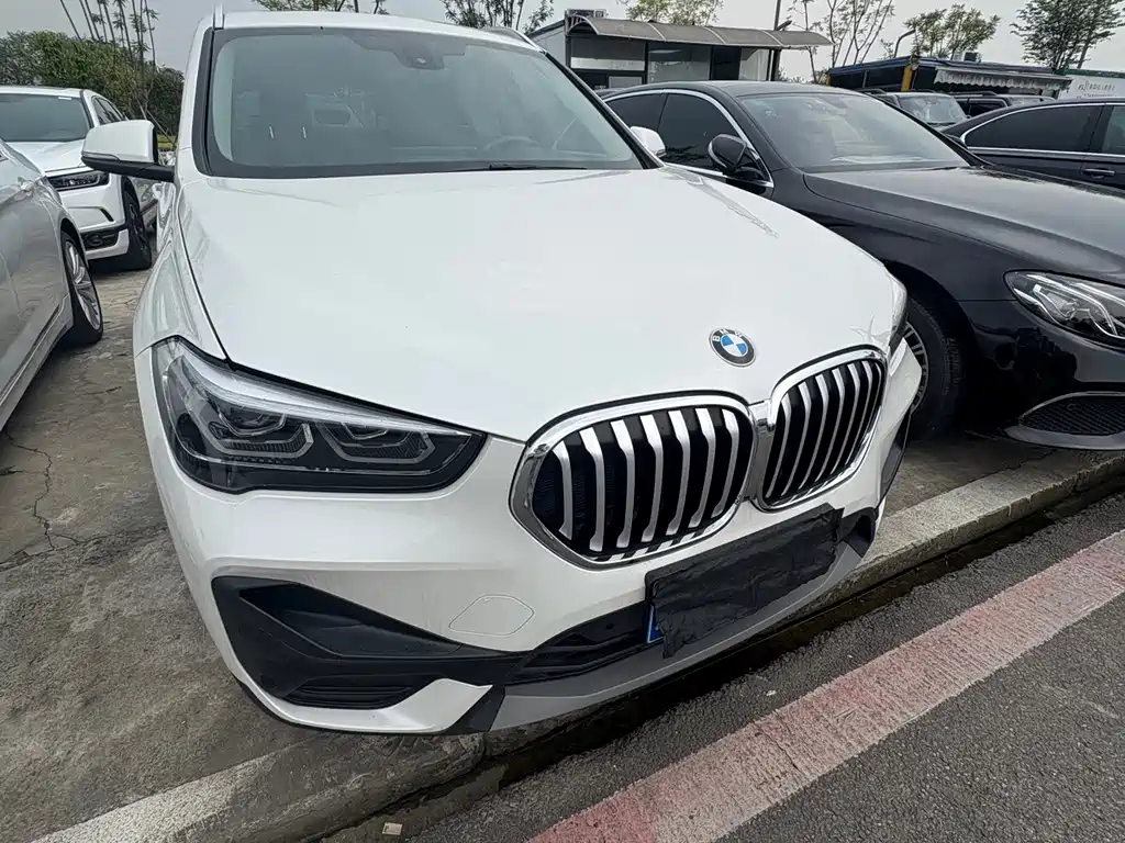 BMW X1 — миниатюра 3