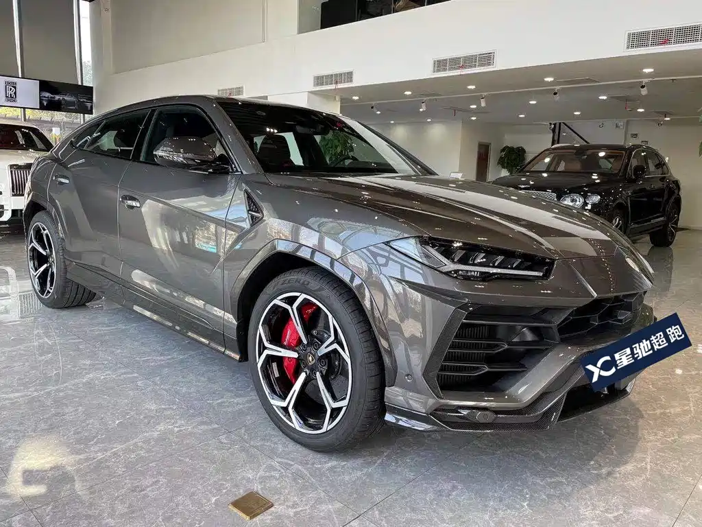 Lamborghini Urus — миниатюра 2