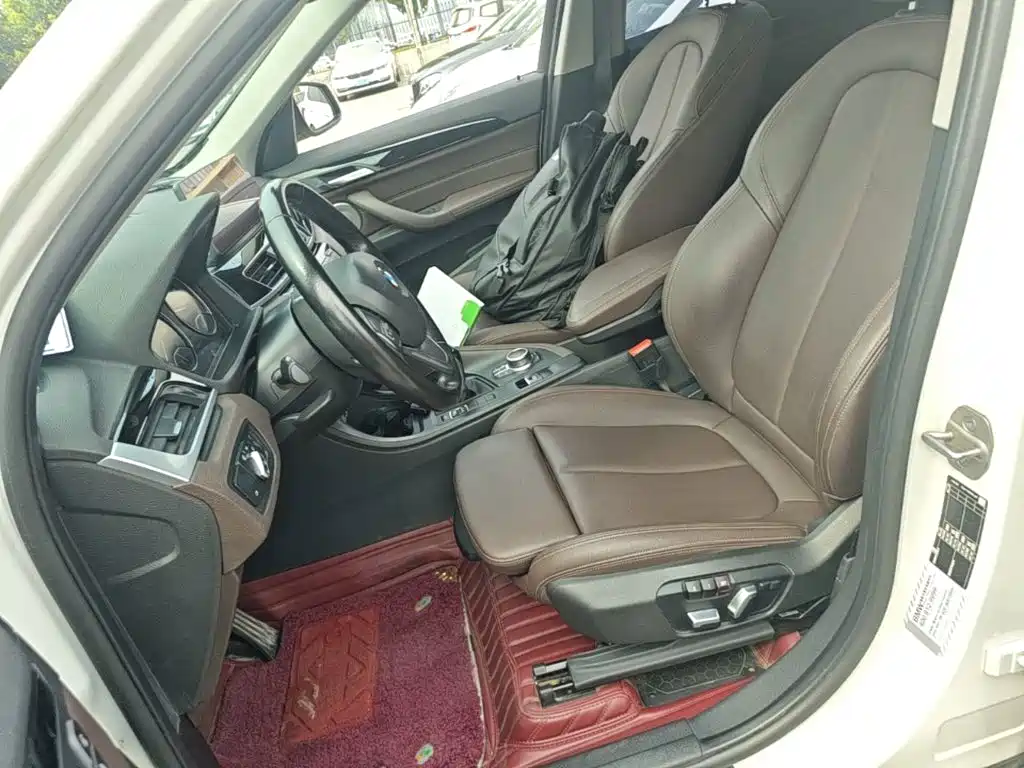 BMW X1 — миниатюра 15