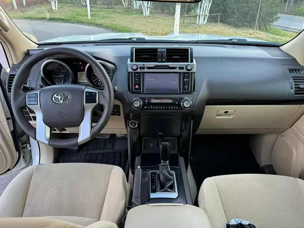 Toyota Land Cruiser Prado 2014 4.0L